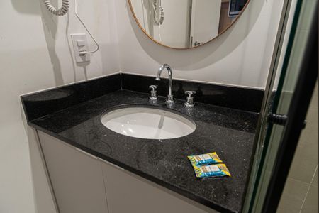 Studio para alugar com 28m², 1 quarto e sem vaga Studio para alugar com 28m², 1 quarto e sem vagaBanheiro