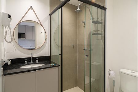 Studio para alugar com 28m², 1 quarto e sem vaga Studio para alugar com 28m², 1 quarto e sem vagaBanheiro