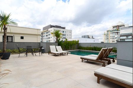 Studio para alugar com 28m², 1 quarto e sem vaga Studio para alugar com 28m², 1 quarto e sem vagaÁrea comum - Piscina