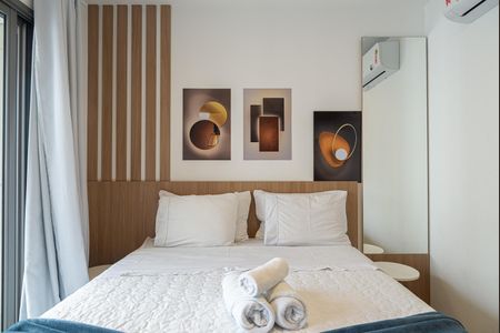 Studio para alugar com 28m², 1 quarto e sem vaga Studio para alugar com 28m², 1 quarto e sem vagaSala/Quarto