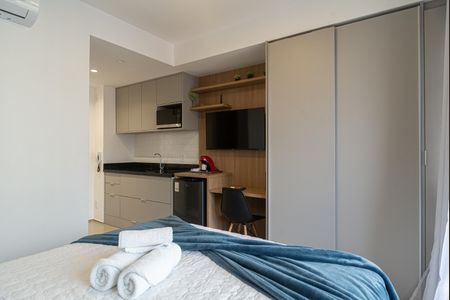 Studio para alugar com 28m², 1 quarto e sem vaga Studio para alugar com 28m², 1 quarto e sem vagaSala/Quarto