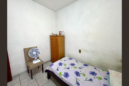 Casa à venda com 175m², 3 quartos e 2 vagas Casa à venda com 175m², 3 quartos e 2 vagasQuarto