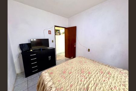 Casa à venda com 175m², 3 quartos e 2 vagas Casa à venda com 175m², 3 quartos e 2 vagasQuarto 2