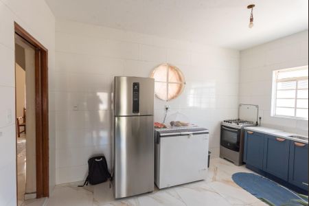 Casa à venda com 340m², 4 quartos e 4 vagas Casa à venda com 340m², 4 quartos e 4 vagasCozinha