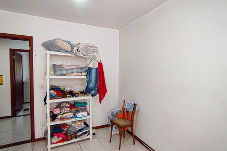 Casa de condomínio à venda com 250m², 4 quartos e 1 vaga Casa de condomínio à venda com 250m², 4 quartos e 1 vagaQuarto 2