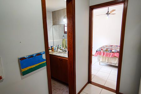 Casa de condomínio à venda com 250m², 4 quartos e 1 vaga Casa de condomínio à venda com 250m², 4 quartos e 1 vagaSuíte