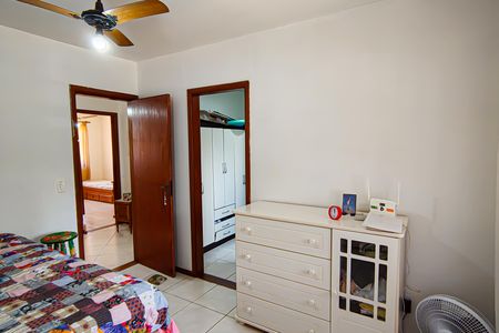 Casa de condomínio à venda com 250m², 4 quartos e 1 vaga Casa de condomínio à venda com 250m², 4 quartos e 1 vagaSuíte