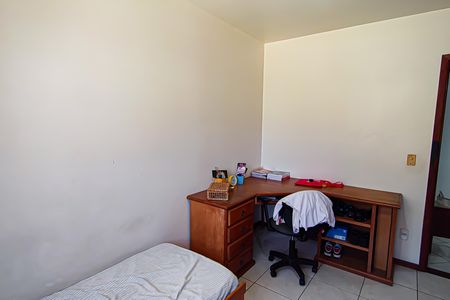 Casa de condomínio à venda com 250m², 4 quartos e 1 vaga Casa de condomínio à venda com 250m², 4 quartos e 1 vagaQuarto 2