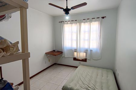 Casa de condomínio à venda com 250m², 4 quartos e 1 vaga Casa de condomínio à venda com 250m², 4 quartos e 1 vagaQuarto 2