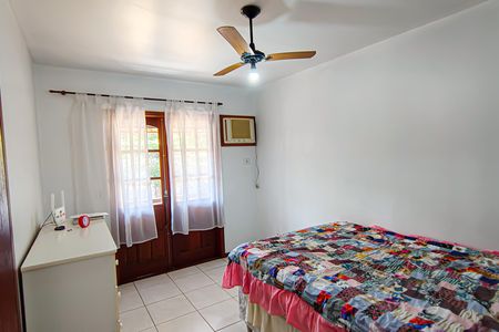 Casa de condomínio à venda com 250m², 4 quartos e 1 vaga Casa de condomínio à venda com 250m², 4 quartos e 1 vagaSuíte