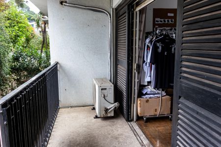 Casa para alugar com 350m², 3 quartos e 4 vagas Casa para alugar com 350m², 3 quartos e 4 vagasSacada do Quarto 2