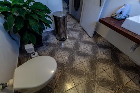 Casa para alugar com 350m², 3 quartos e 4 vagas Casa para alugar com 350m², 3 quartos e 4 vagasLavabo Inferior