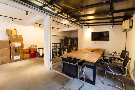 Casa para alugar com 350m², 3 quartos e 4 vagas Casa para alugar com 350m², 3 quartos e 4 vagasÁrea Coberta Churrasqueira