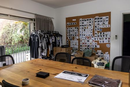 Casa para alugar com 350m², 3 quartos e 4 vagas Casa para alugar com 350m², 3 quartos e 4 vagasQuarto 2