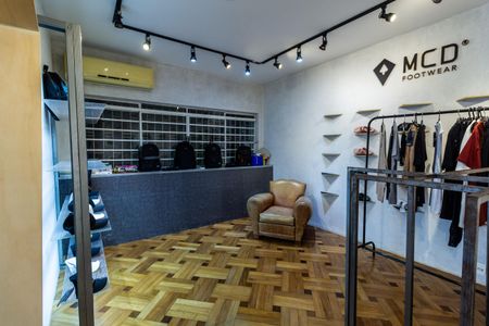 Casa para alugar com 350m², 3 quartos e 4 vagas Casa para alugar com 350m², 3 quartos e 4 vagasSala 2