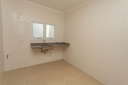 Casa de condomínio à venda com 215m², 3 quartos e 2 vagas Casa de condomínio à venda com 215m², 3 quartos e 2 vagasCozinha
