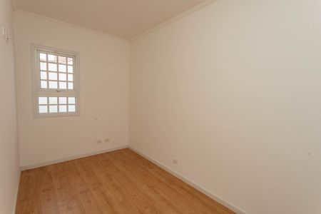 Casa de condomínio à venda com 215m², 3 quartos e 2 vagas Casa de condomínio à venda com 215m², 3 quartos e 2 vagasQuarto 3