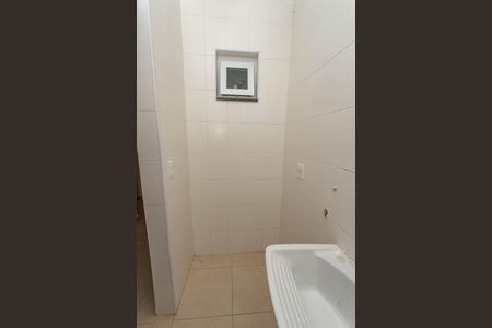 Casa de condomínio à venda com 215m², 3 quartos e 2 vagas Casa de condomínio à venda com 215m², 3 quartos e 2 vagasÁrea de serviço