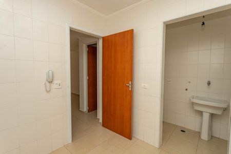 Casa de condomínio à venda com 215m², 3 quartos e 2 vagas Casa de condomínio à venda com 215m², 3 quartos e 2 vagasCozinha