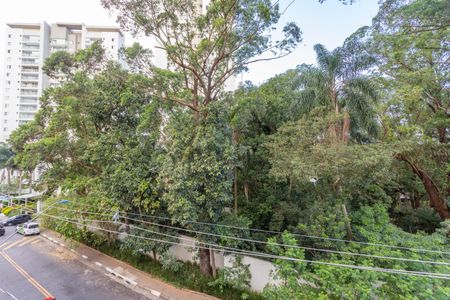 Casa de condomínio à venda com 215m², 3 quartos e 2 vagas Casa de condomínio à venda com 215m², 3 quartos e 2 vagasVista da piscina