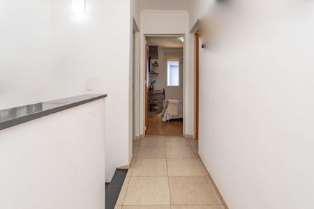 Casa de condomínio à venda com 216m², 3 quartos e 2 vagas Casa de condomínio à venda com 216m², 3 quartos e 2 vagasCorredor