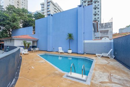 Casa de condomínio à venda com 216m², 3 quartos e 2 vagas Casa de condomínio à venda com 216m², 3 quartos e 2 vagasÁrea comum - Piscina