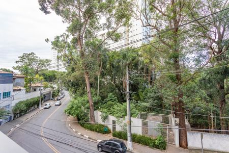 Casa de condomínio à venda com 216m², 3 quartos e 2 vagas Casa de condomínio à venda com 216m², 3 quartos e 2 vagasVista da churrasqueira