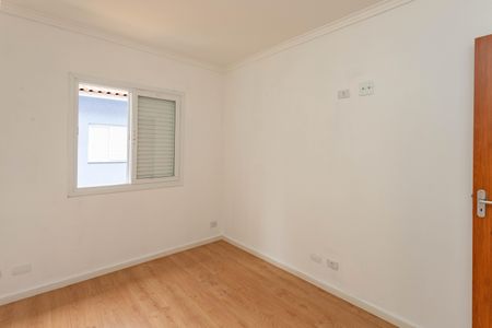 Casa de condomínio à venda com 215m², 3 quartos e 2 vagas Casa de condomínio à venda com 215m², 3 quartos e 2 vagasQuarto 2