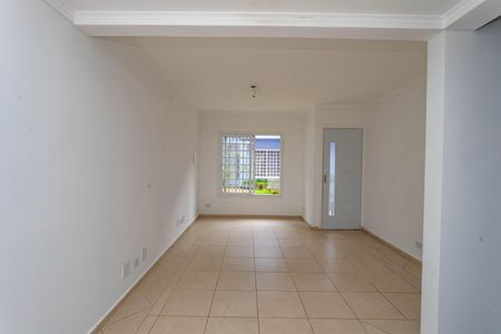 Casa de condomínio à venda com 215m², 3 quartos e 2 vagas Casa de condomínio à venda com 215m², 3 quartos e 2 vagasSala