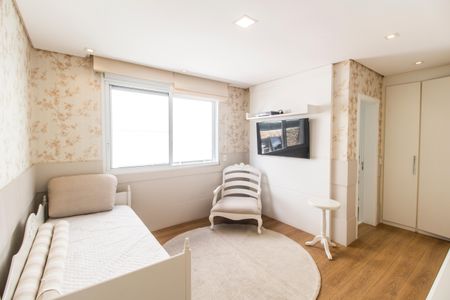 Casa de condomínio à venda com 464m², 4 quartos e 4 vagas Casa de condomínio à venda com 464m², 4 quartos e 4 vagasSuíte 3