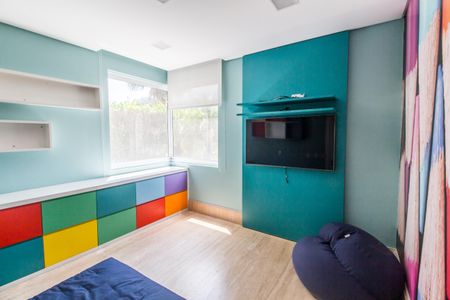 Casa de condomínio à venda com 464m², 4 quartos e 4 vagas Casa de condomínio à venda com 464m², 4 quartos e 4 vagasÁrea comum Brinquedoteca