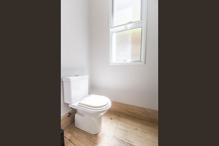 Casa de condomínio à venda com 464m², 4 quartos e 4 vagas Casa de condomínio à venda com 464m², 4 quartos e 4 vagasLavabo