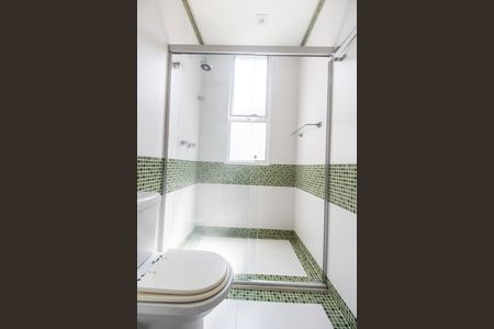 Casa de condomínio à venda com 464m², 4 quartos e 4 vagas Casa de condomínio à venda com 464m², 4 quartos e 4 vagasBanheiro da Suíte 4