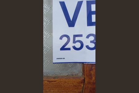 Casa à venda com 450m², 3 quartos e 4 vagas Casa à venda com 450m², 3 quartos e 4 vagasplaquinha instalada