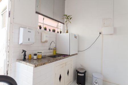 Casa à venda com 450m², 3 quartos e 4 vagas Casa à venda com 450m², 3 quartos e 4 vagasCozinha