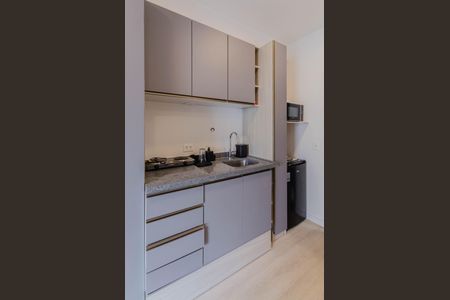 Studio para alugar com 27m², 1 quarto e sem vaga Studio para alugar com 27m², 1 quarto e sem vagaCozinha