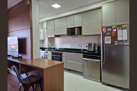 Apartamento para alugar com 77m², 2 quartos e 1 vaga Apartamento para alugar com 77m², 2 quartos e 1 vagaCozinha