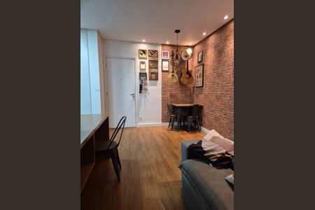 Apartamento para alugar com 77m², 2 quartos e 1 vaga Apartamento para alugar com 77m², 2 quartos e 1 vagaSala