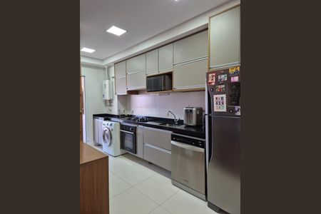 Apartamento para alugar com 77m², 2 quartos e 1 vaga Apartamento para alugar com 77m², 2 quartos e 1 vagaCozinha