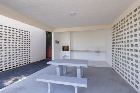 Apartamento para alugar com 52m², 2 quartos e 1 vaga Apartamento para alugar com 52m², 2 quartos e 1 vagaÁrea comum - Churrasqueira