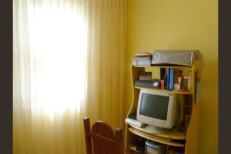 Casa à venda com 180m², 3 quartos e 6 vagas