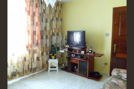 Casa à venda com 180m², 3 quartos e 6 vagas