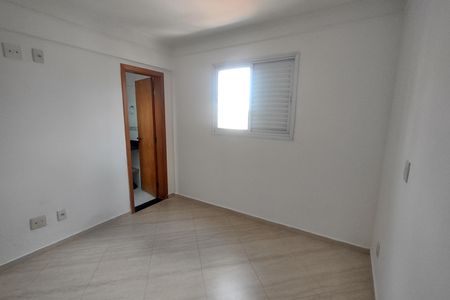 Apartamento à venda com 180m², 3 quartos e 2 vagas Apartamento à venda com 180m², 3 quartos e 2 vagasSuíte 1