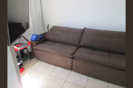 Apartamento à venda com 3 quartos, 108m² em Buritis, Belo Horizonte