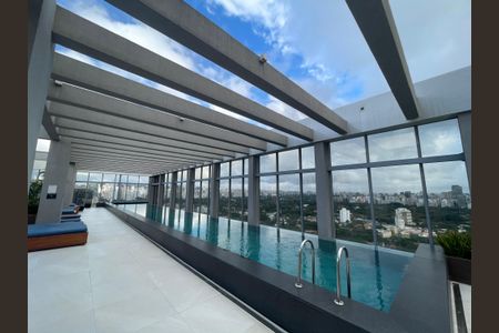 Studio para alugar com 29m², 1 quarto e 1 vaga Studio para alugar com 29m², 1 quarto e 1 vagaÁrea comum - Piscina