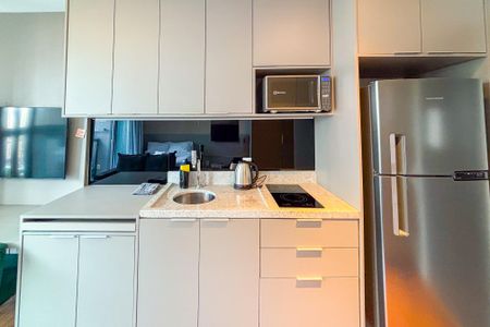 Studio para alugar com 29m², 1 quarto e 1 vaga Studio para alugar com 29m², 1 quarto e 1 vagaStudio