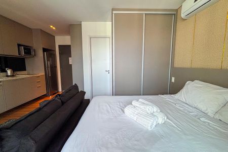 Studio para alugar com 29m², 1 quarto e 1 vaga Studio para alugar com 29m², 1 quarto e 1 vagaStudio