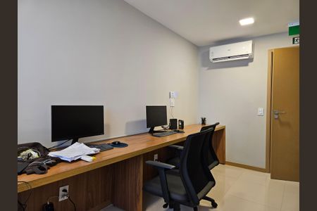 Apartamento para alugar com 25m², 1 quarto e 1 vaga Apartamento para alugar com 25m², 1 quarto e 1 vagaCoworking