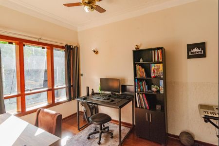 Casa para alugar com 400m², 4 quartos e 3 vagas Casa para alugar com 400m², 4 quartos e 3 vagasEscritório