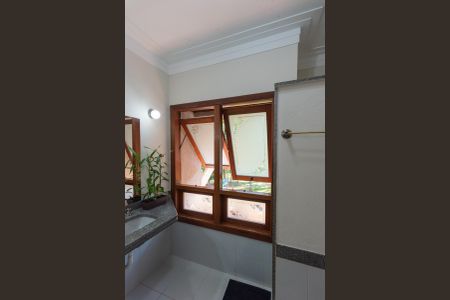 Casa para alugar com 400m², 4 quartos e 3 vagas Casa para alugar com 400m², 4 quartos e 3 vagasBanheiro da Suíte 3